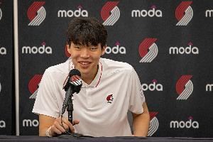 杨瀚森主力中锋？队记预测夏联阵容 克林根不太可能出战